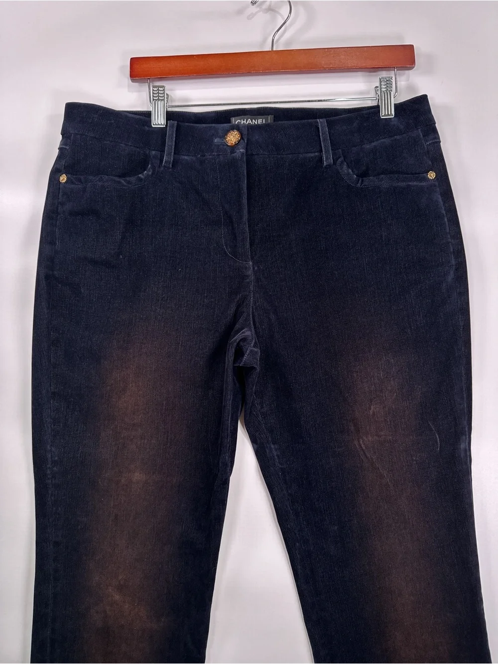 Chanel 17A CC Lion Button Straight Leg Velvet Pants Navy Blue FR 46